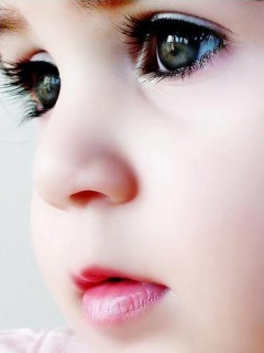 眼睛非常漂亮的外国小宝宝图 14191)