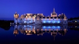 法国尚蒂伊城堡夜景