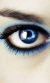 迷人的蓝眼睛